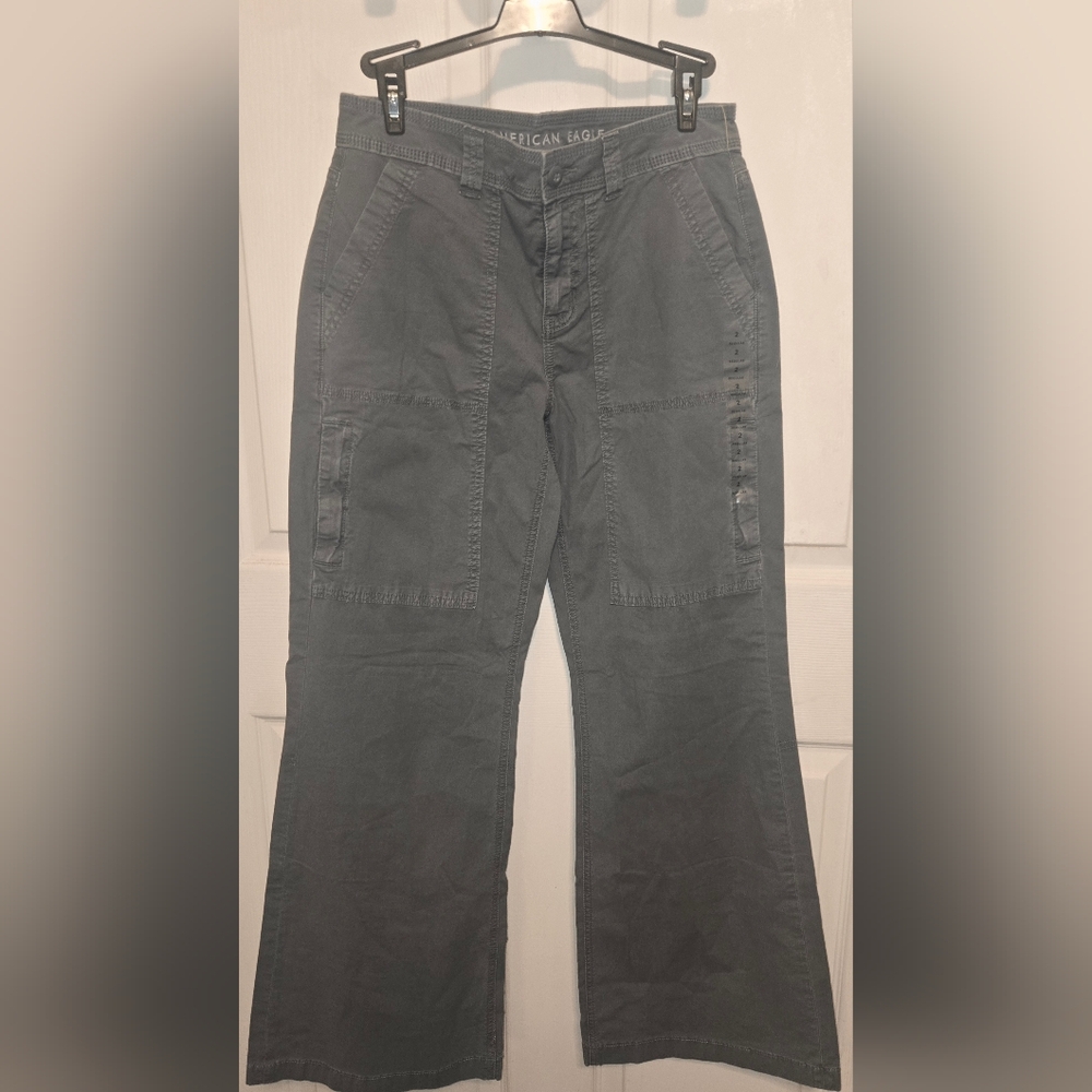 American Eagle Outfitters Women's Dark Gray/Green Cargo Pants